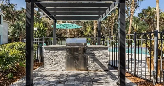 Grilling and picnic area
